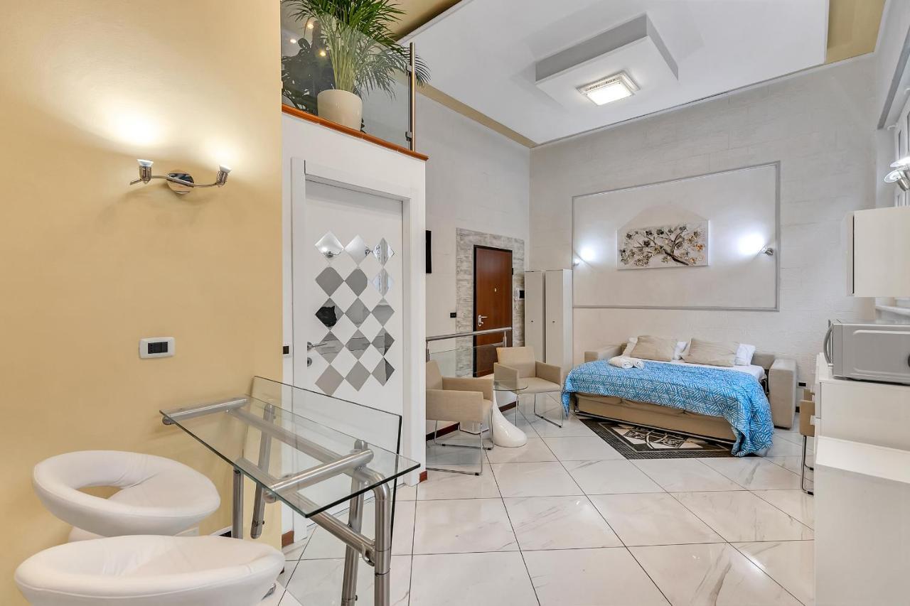 Stazione Centrale Ampio Loft Di Lusso Su 2 Livelli Milan Bagian luar foto